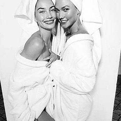 SO much love and admiration for this birthday girl ? @lilyaldridge you are the definition of elegance and class. The only thing more breathtaking than your beauty, is your gentle heart and soul. HBD my friend❤️
